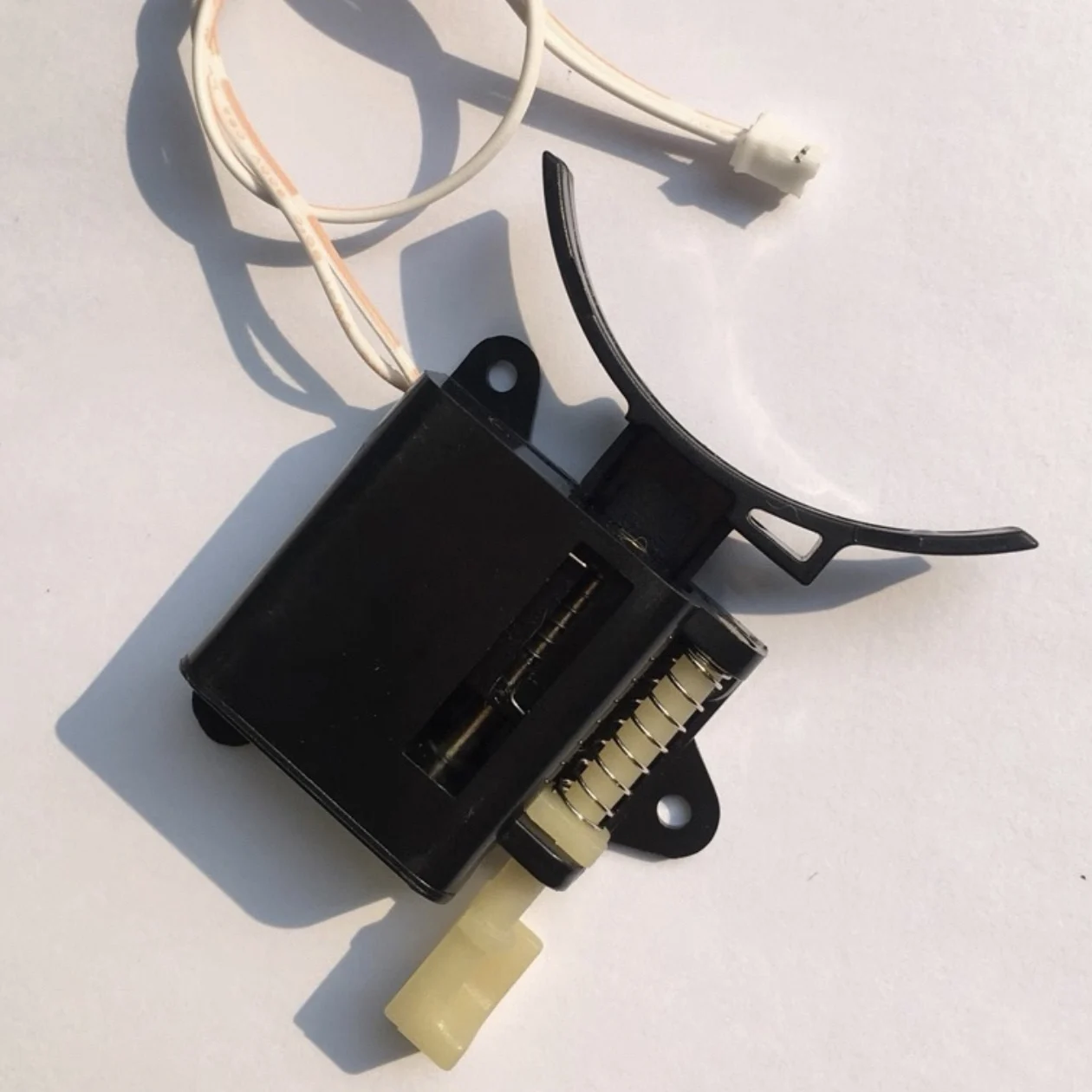 Aksesoris Kunci Pintu Pintar M - Electronics & Gadgets Starting With V ulasan dan harga